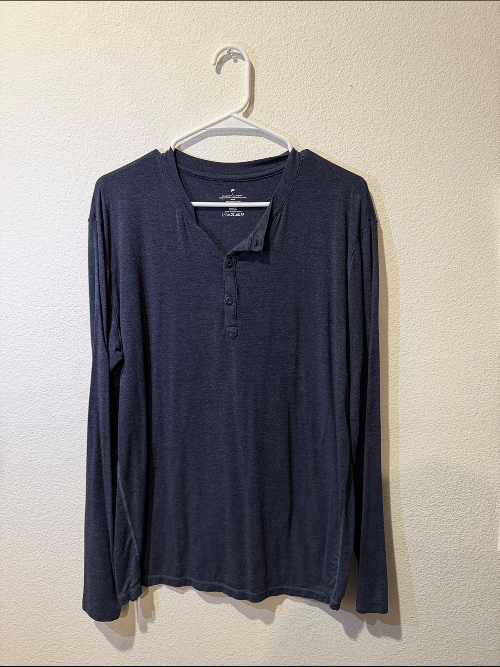 Fabletics Men's Long-Sleeve Henley Shirt - Navy Blue